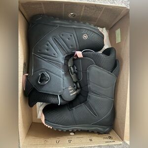 Nidecker Altai Boa Snowboard Boots Worn Once
